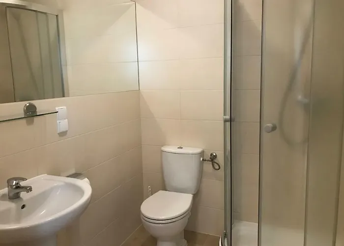 Klif ... 2 Minuty Od Plazy トシェンサチ